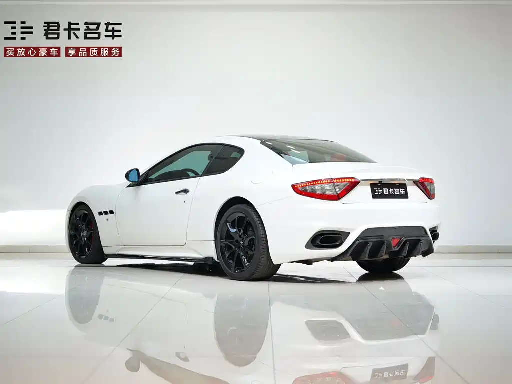 Maserati GranTurismo 2014 — фото 5