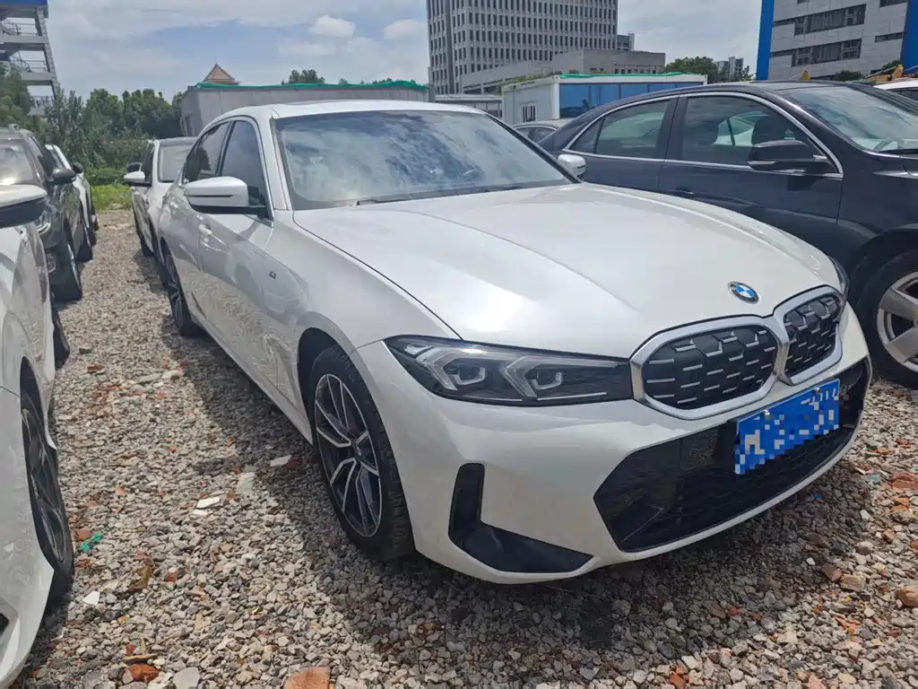 BMW 3 Series 2022