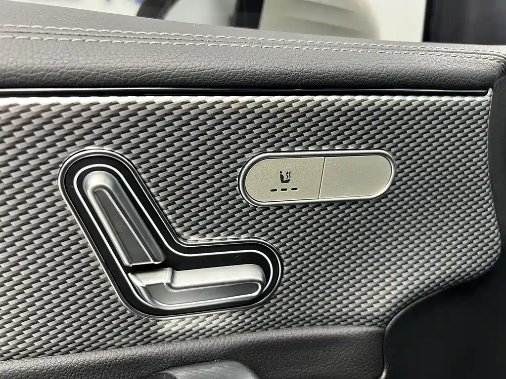 Mercedes-Benz A-Class 2022 — фото 12