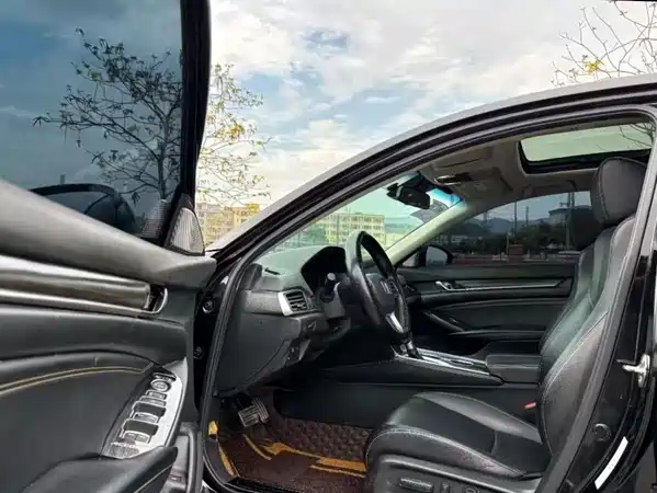 Honda Accord 2022