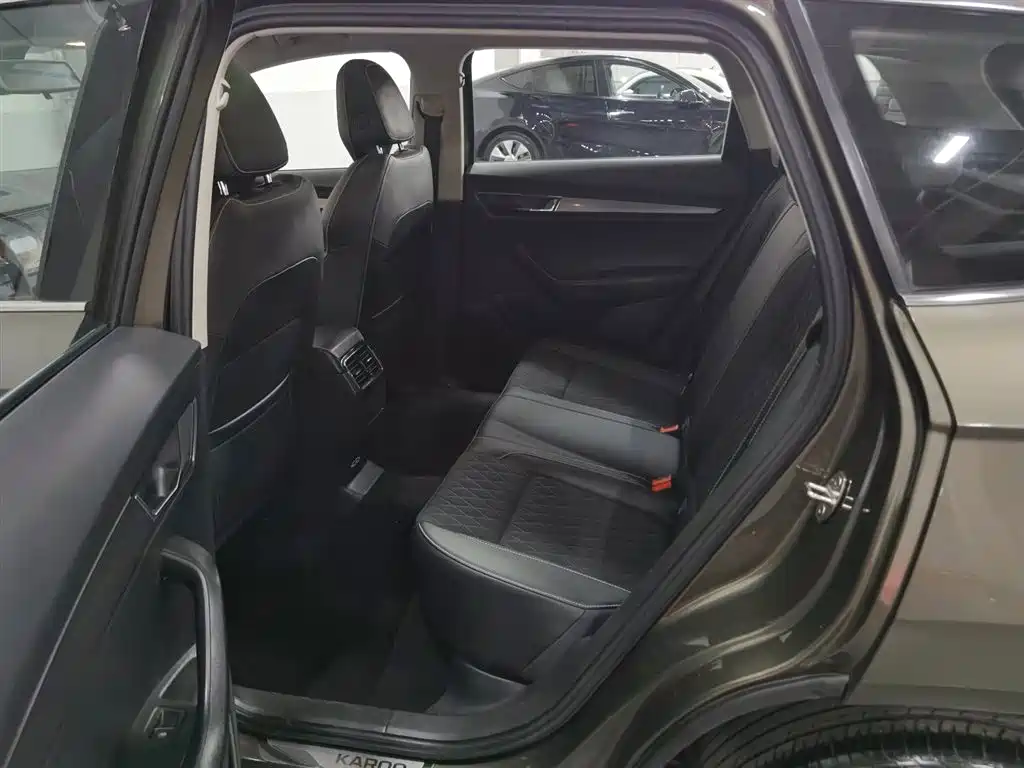 Skoda Karoq 2018 — фото 15