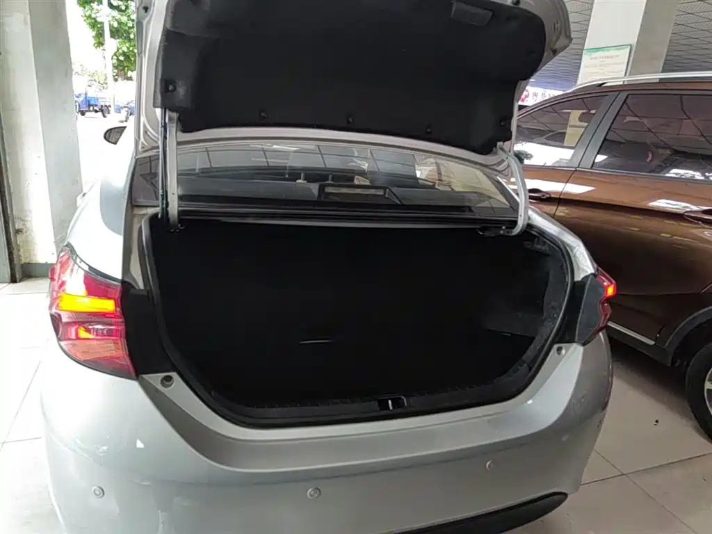 Toyota Levin 2018 — фото 19