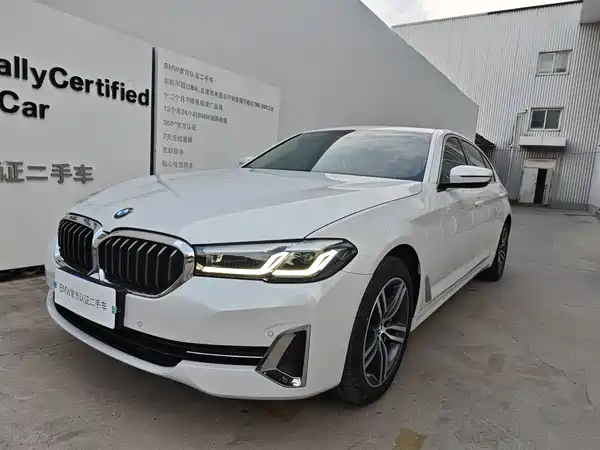 BMW 5 Series 2024