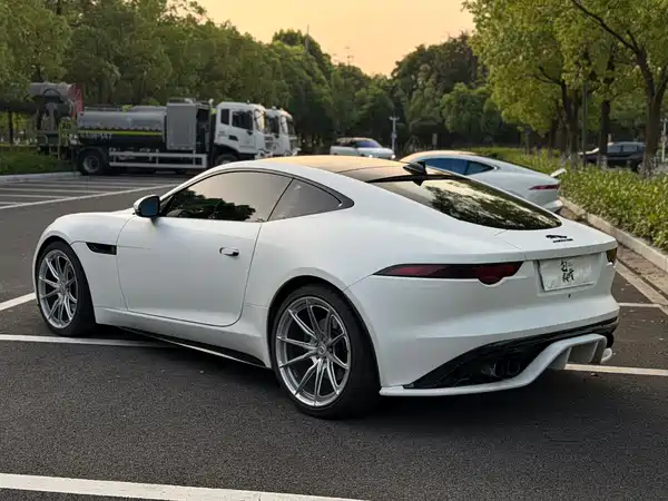 Jaguar F-TYPE 2017