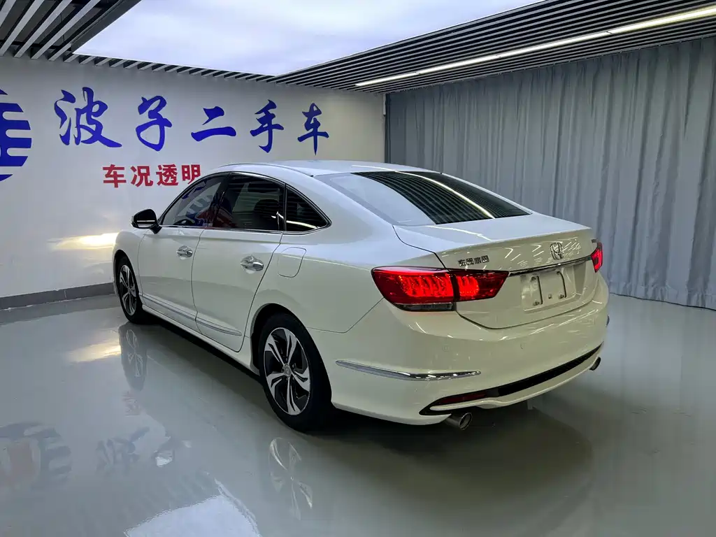Honda Spirior 2016 — фото 19