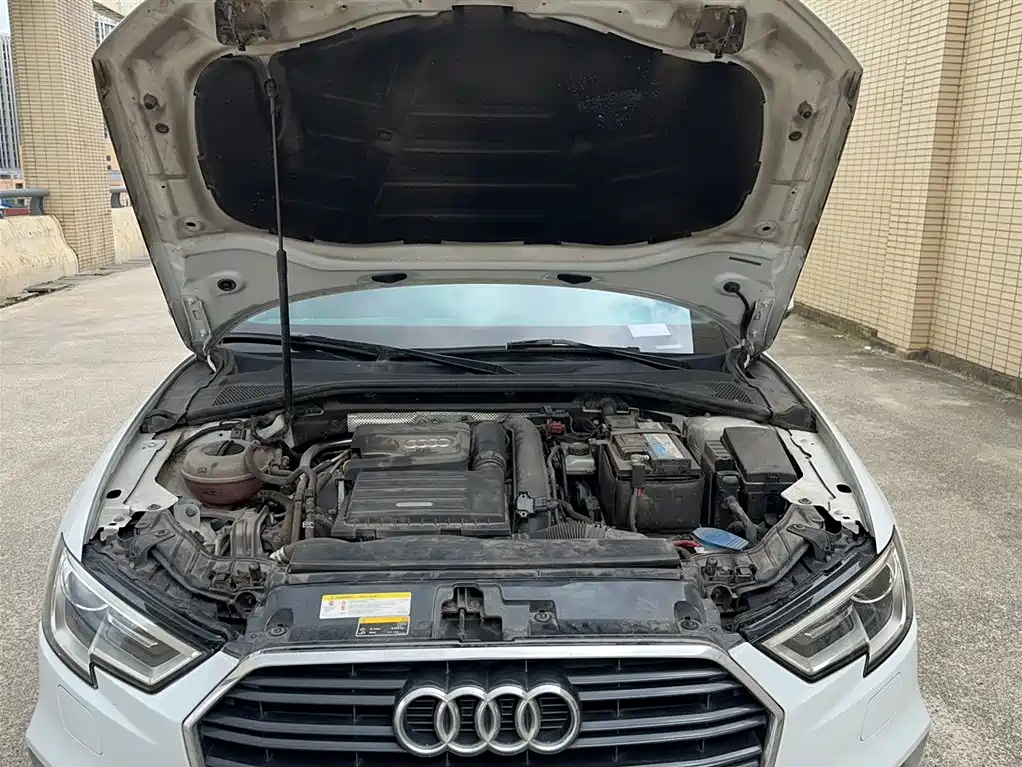 Audi A3 2018 — фото 17