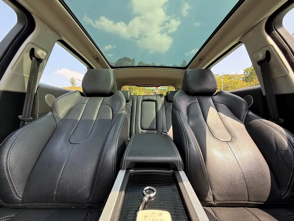 Land Rover Evoque 2015 — фото 15