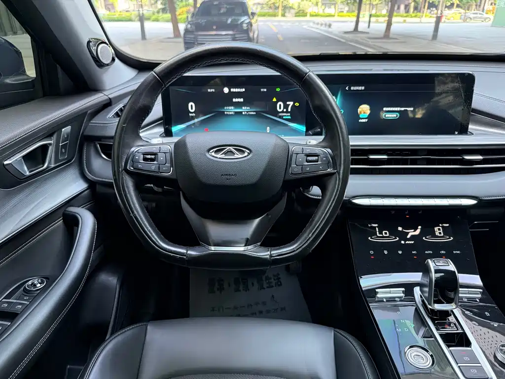 Chery Tiggo 8 PLUS 2021 — фото 11
