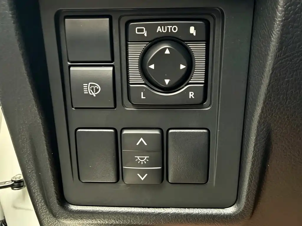 Toyota Prado 2019 — фото 9