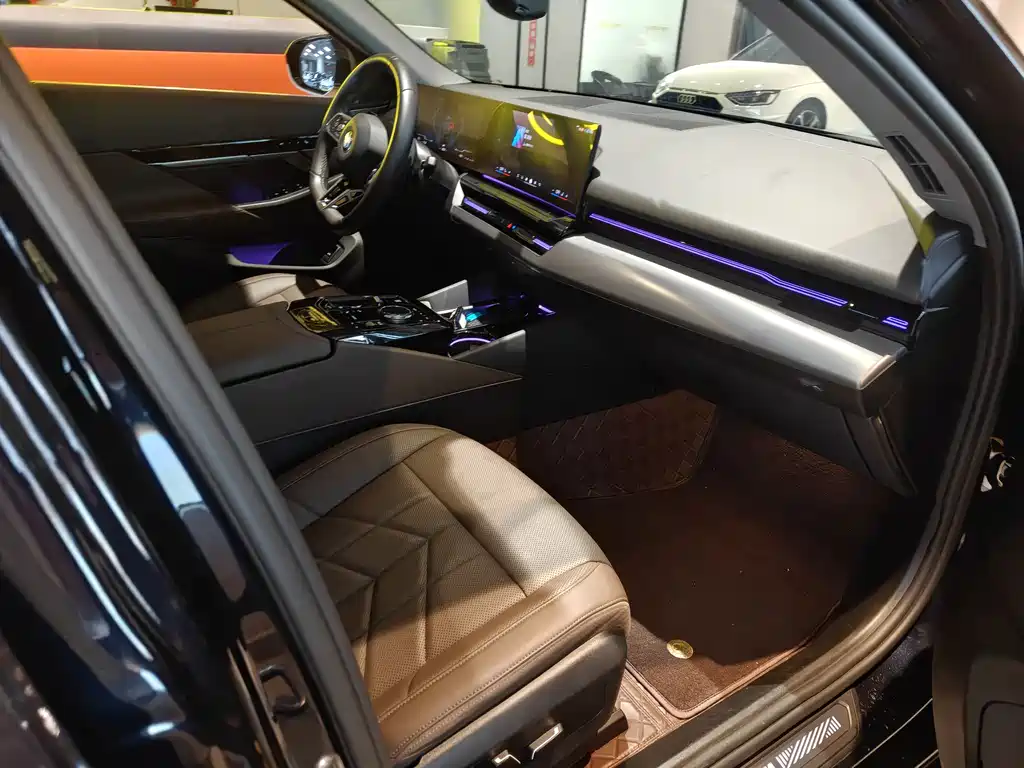 BMW 5 Series 2024