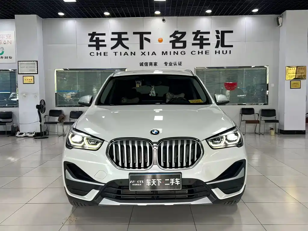 BMW X1 2021