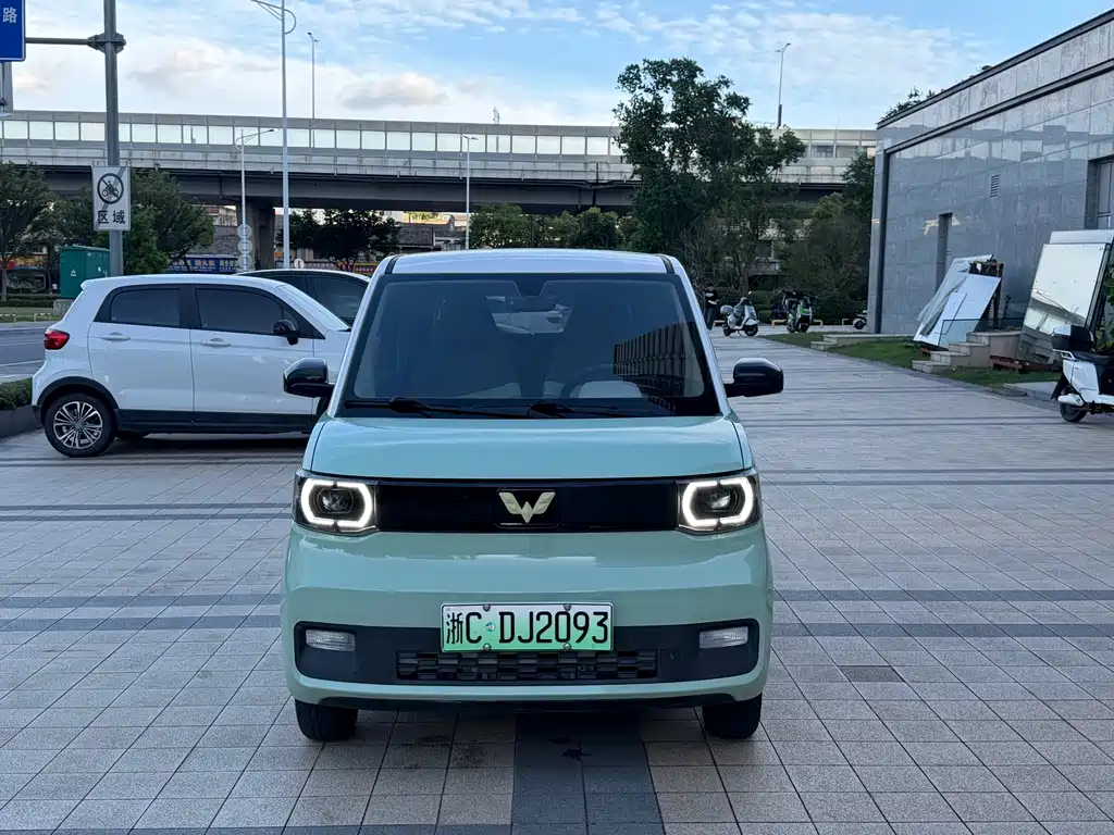Wuling MINIEV 2021