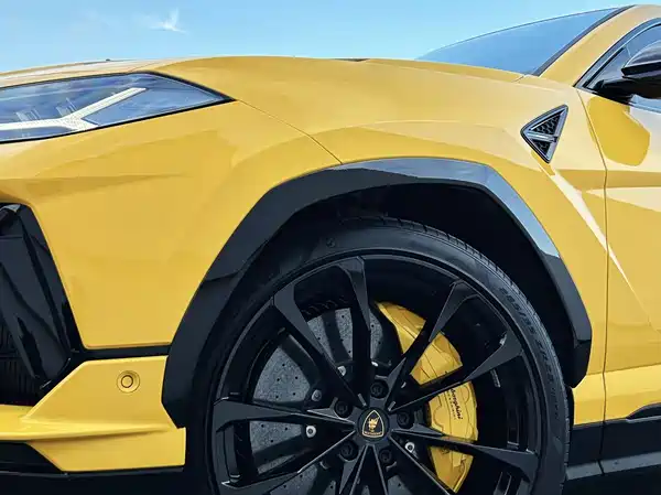 Lamborghini Urus 2023