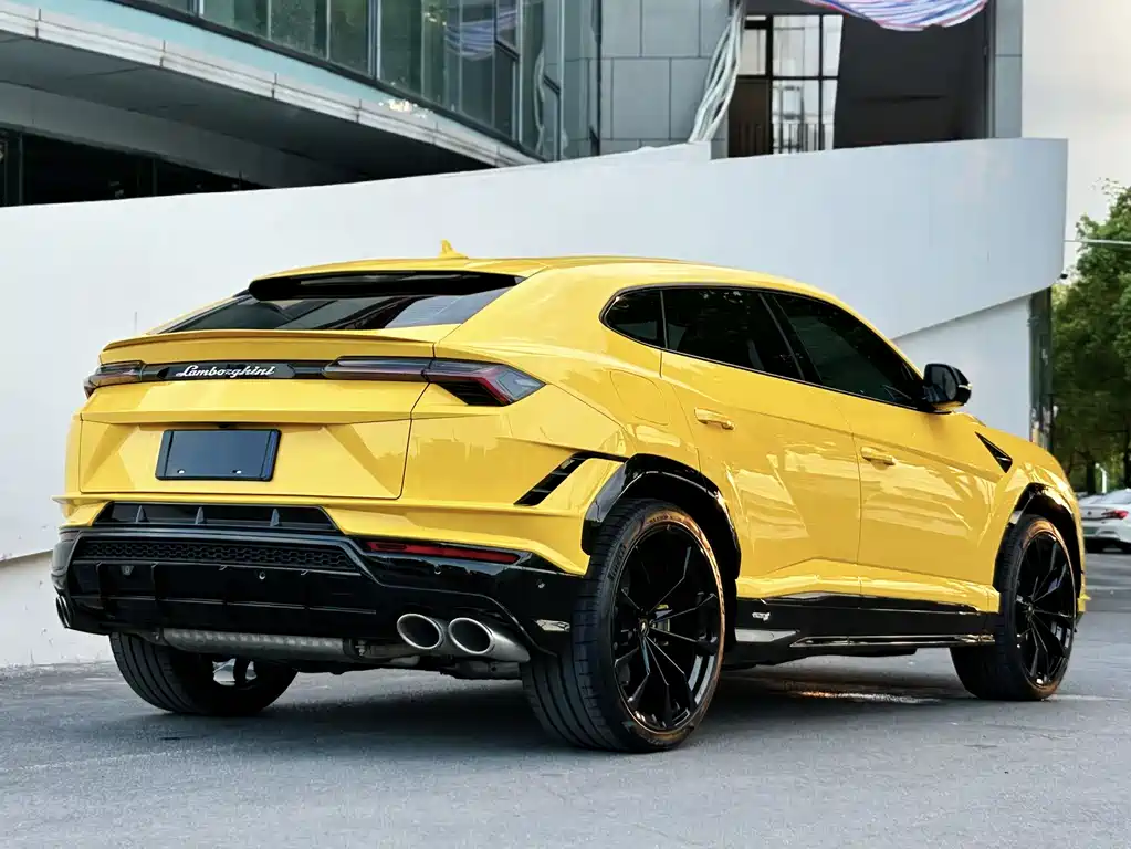 Lamborghini Urus 2024 — фото 5