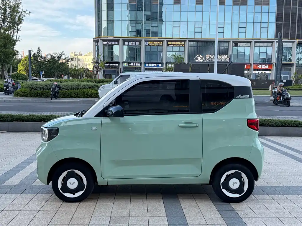 Wuling MINIEV 2021