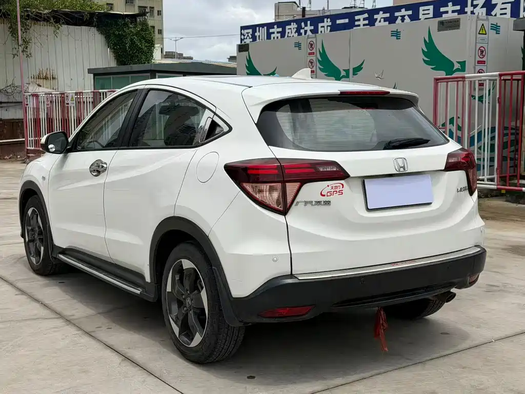 Honda Vezel 2018 — фото 8