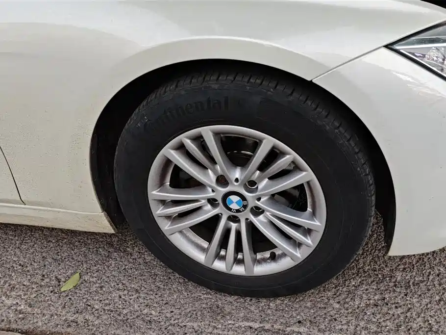 BMW 3 Series 2015 — фото 6