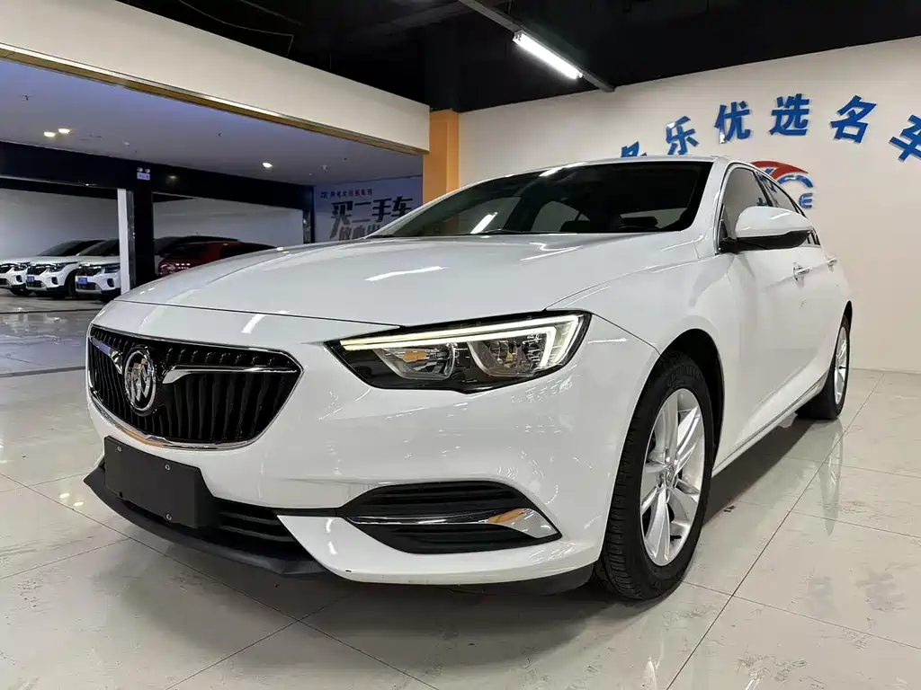 Buick Regal 2020 — фото 1