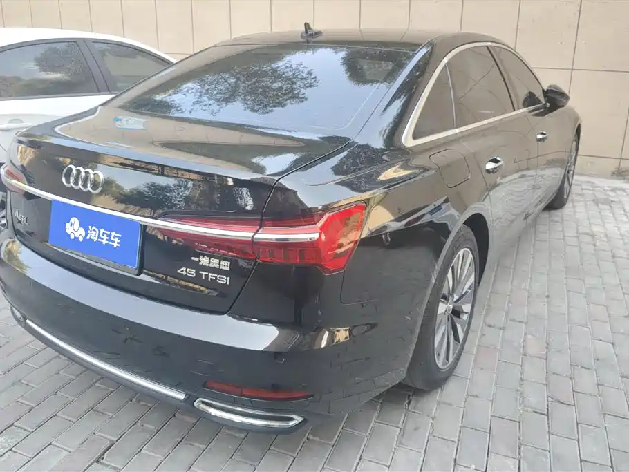 Audi A6L 2020