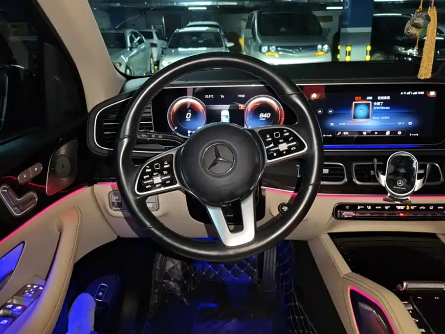 Mercedes-Benz GLE 2023 — фото 15