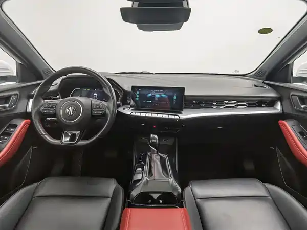 MG MG5 2022