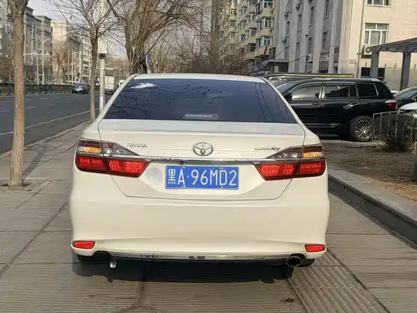 Toyota Camry 2016
