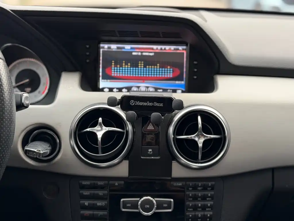 Mercedes-Benz GLK-Class 2013 — фото 16