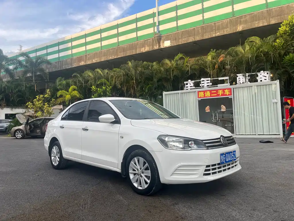 Volkswagen Jetta 2015 — фото 3