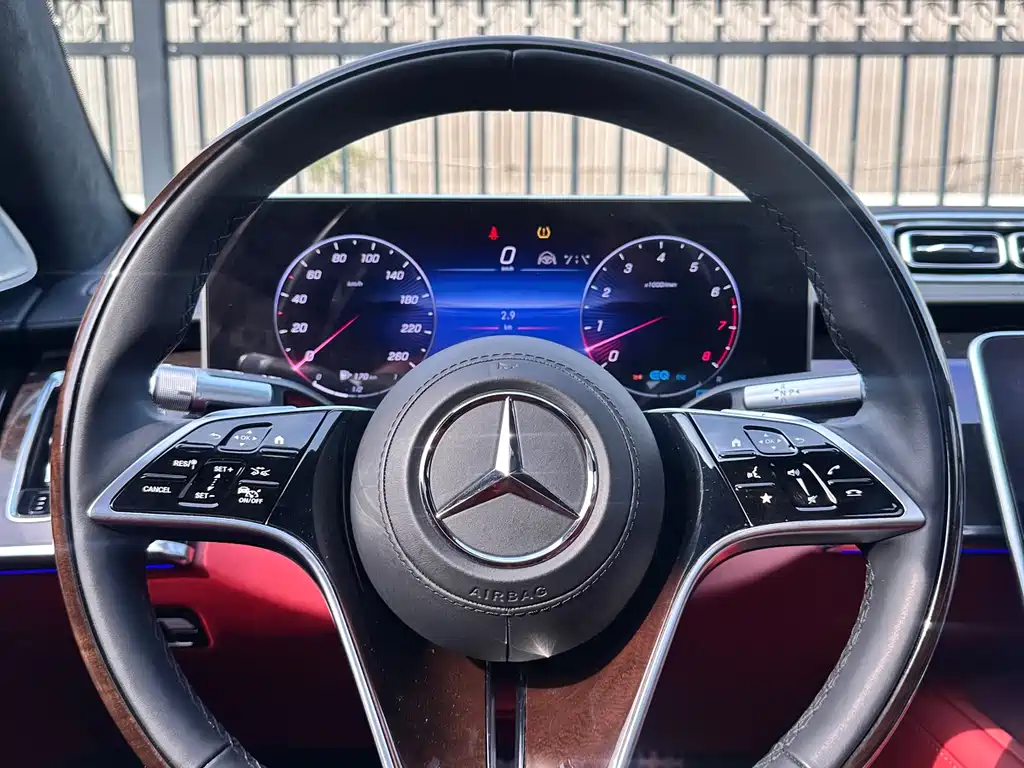 Mercedes-Benz S-Class 2023 — фото 31