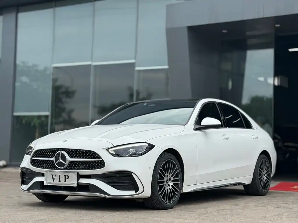 Mercedes-Benz C-Class 2022 — фото 1