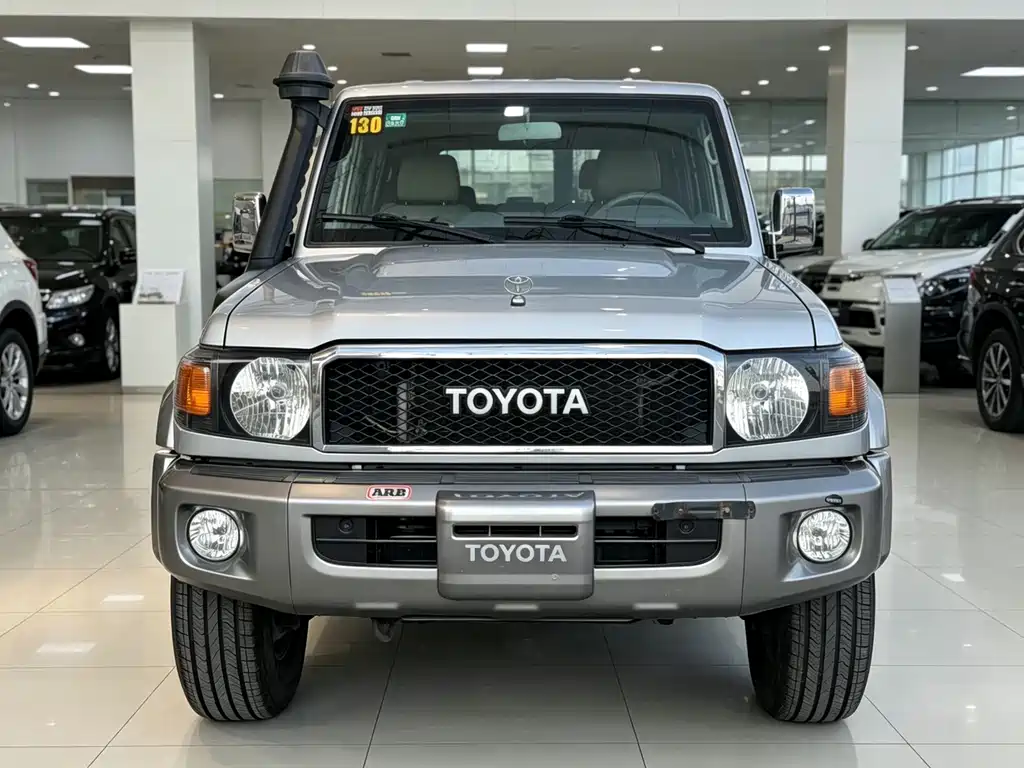 Toyota Land Cruiser 2019 — фото 7