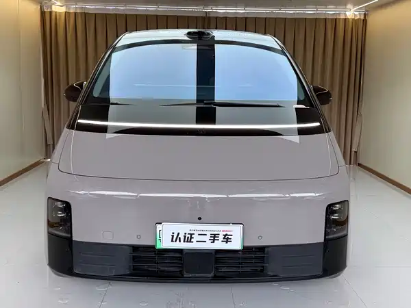 Li Auto MEGA 2025