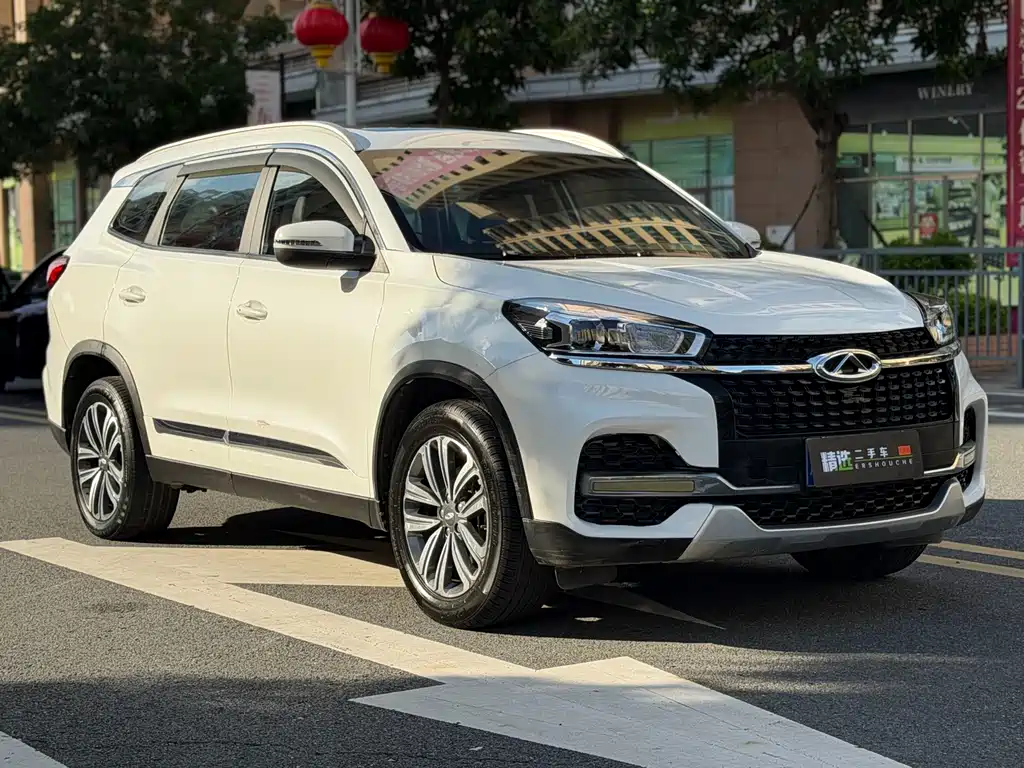 Chery Tiggo 8 2018 — фото 3