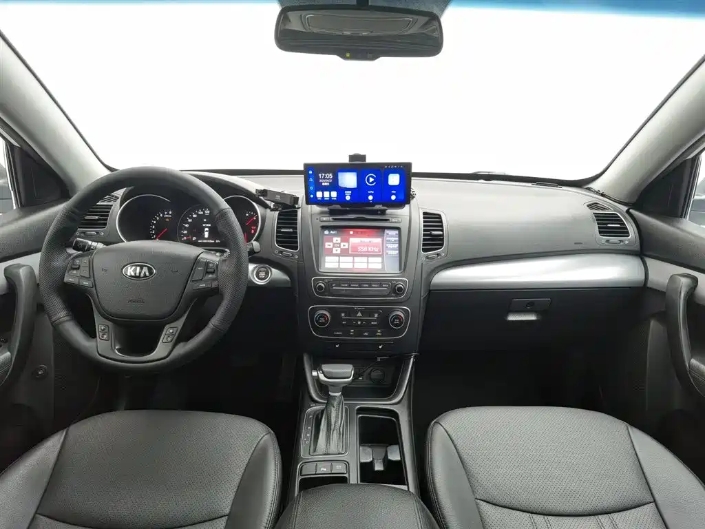 Kia Sorento 2013 — фото 5