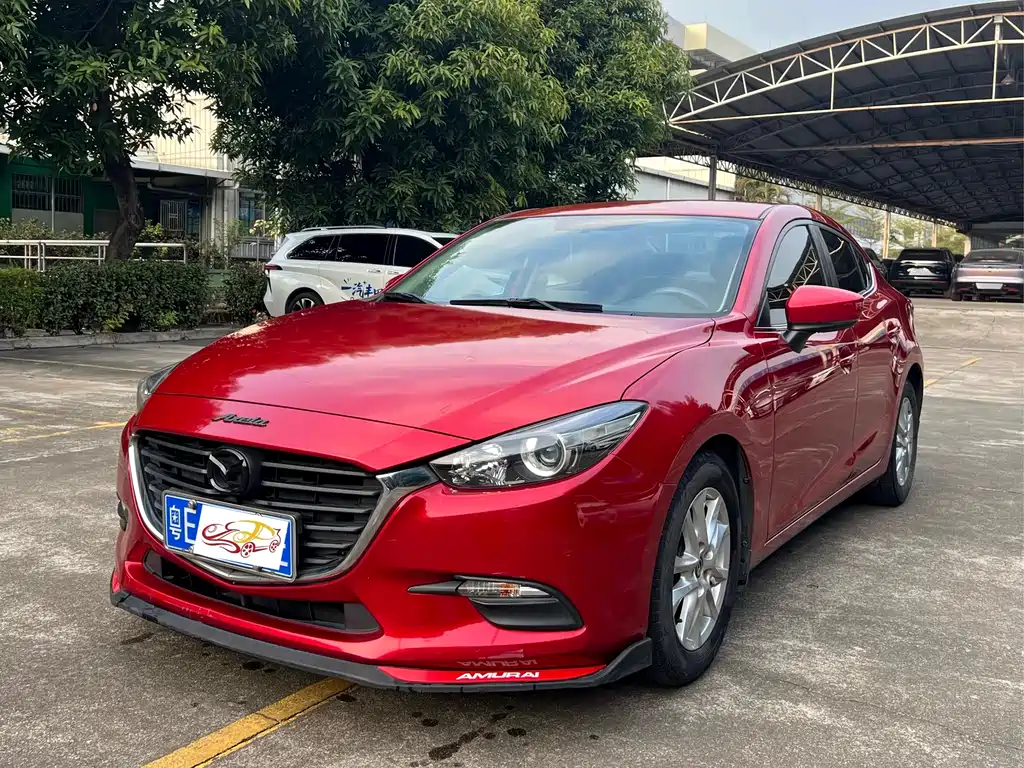 Mazda 3 Axela 2018 — фото 1