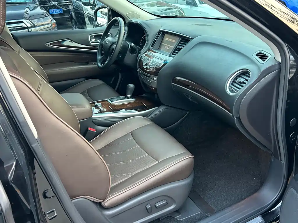 Infiniti QX60 2015 — фото 13