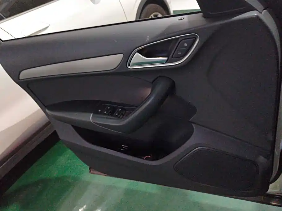 Audi Q3 2014