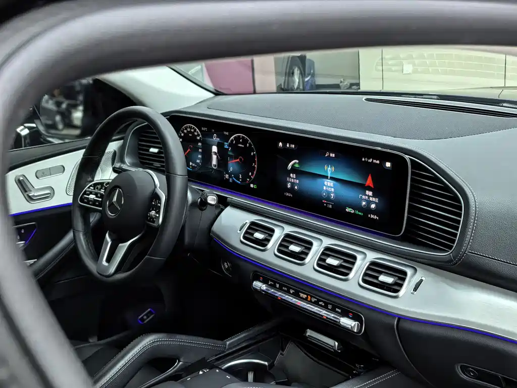 Mercedes-Benz GLE Coupe 2021 — фото 24