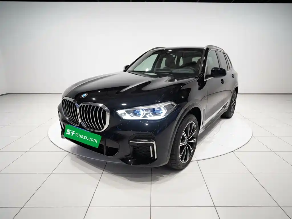 BMW X5 2023 — фото 1