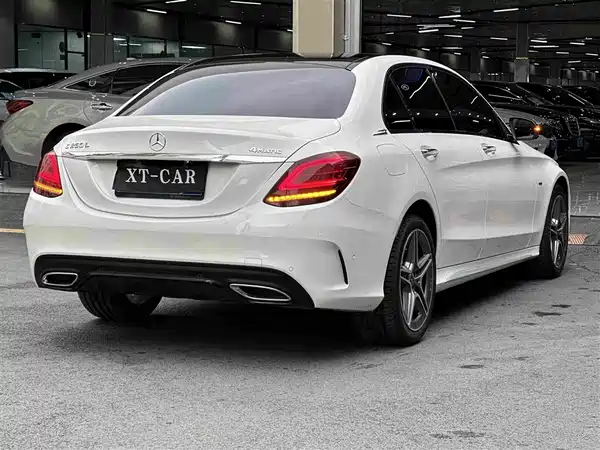 Mercedes-Benz C-Class 2021