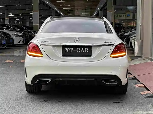 Mercedes-Benz C-Class 2021