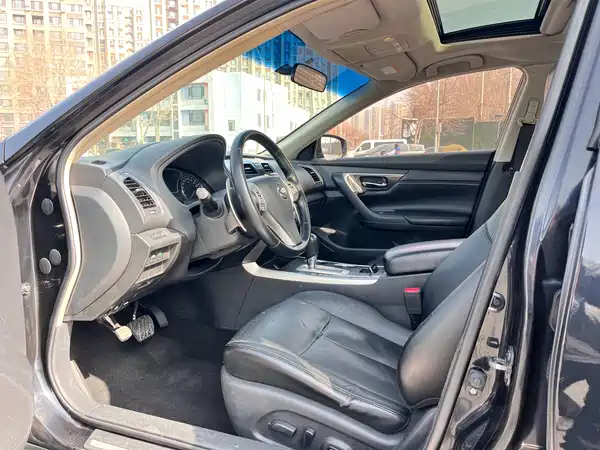 Nissan Teana 2013
