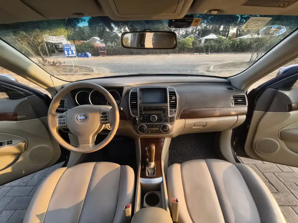 Nissan Sylphy 2010 — фото 13
