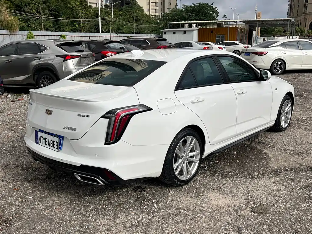 Cadillac CT4 2020 — фото 6
