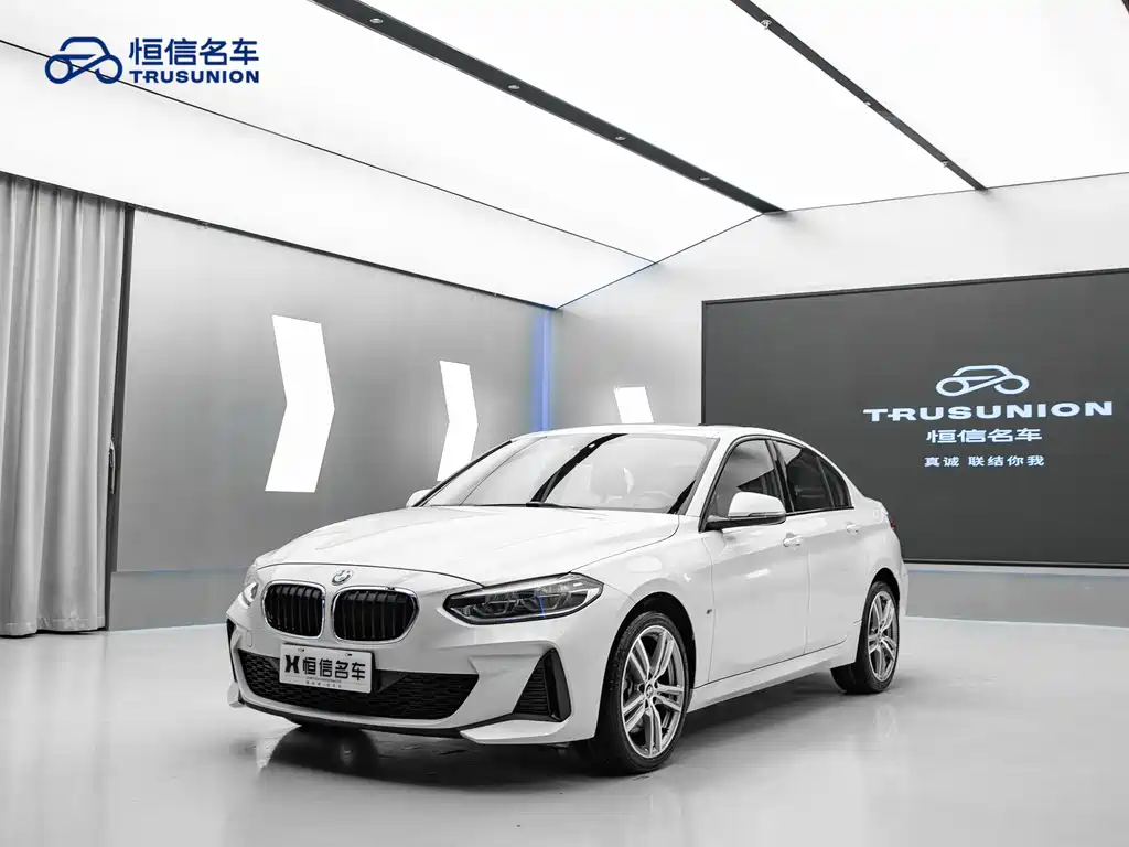 BMW 1 Series 2019 — фото 3