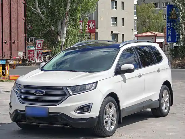 Ford Edge 2015