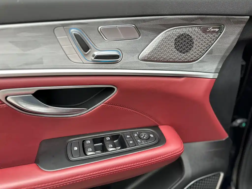 Jetour X70 PLUS 2023 — фото 12