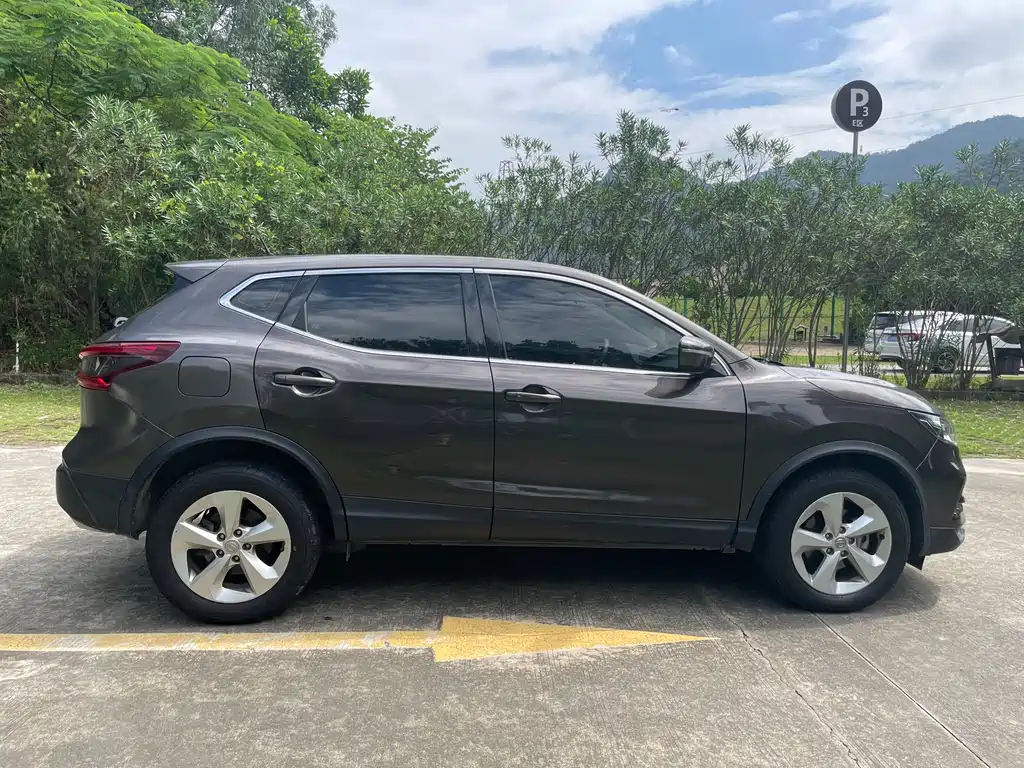 Nissan Qashqai 2022 — фото 7