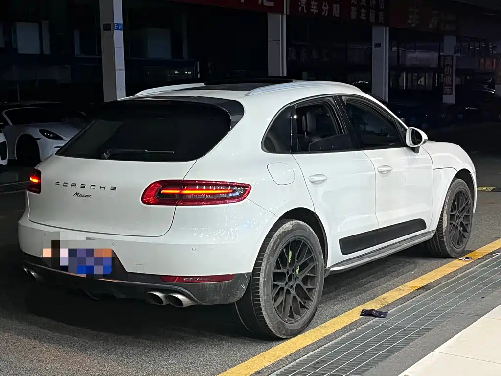 Porsche Macan 2016 — фото 6