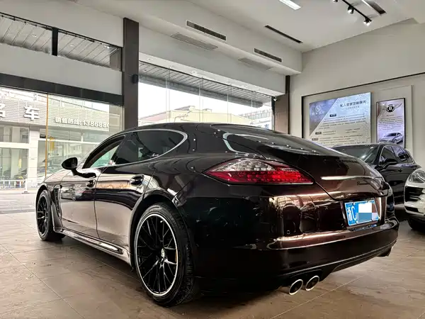 Porsche Panamera 2010